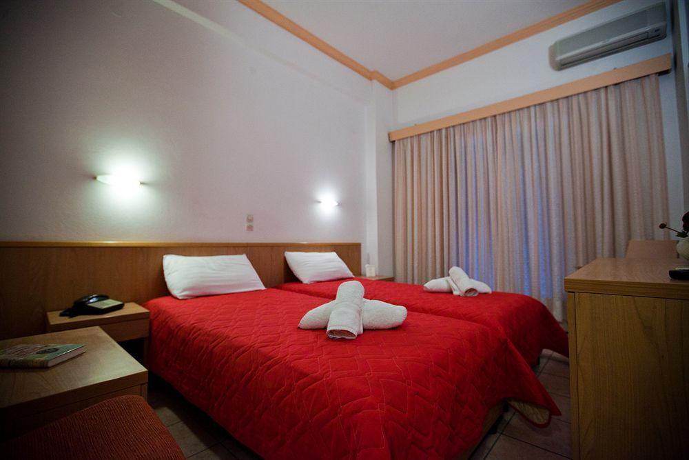 Hotel Possidon Aegina Exterior photo