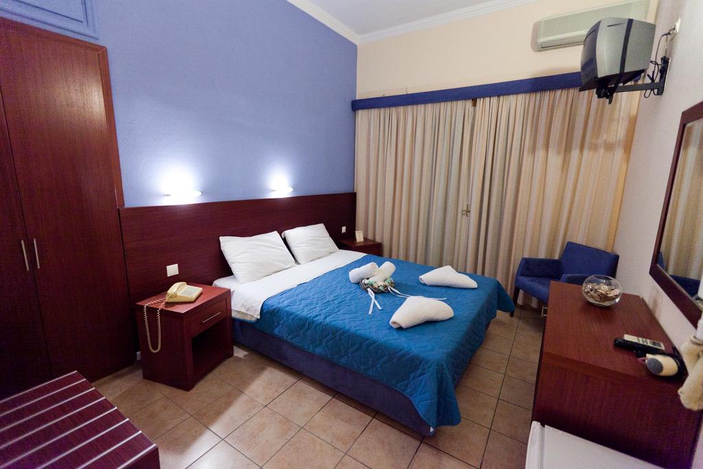 Hotel Possidon Aegina Room photo