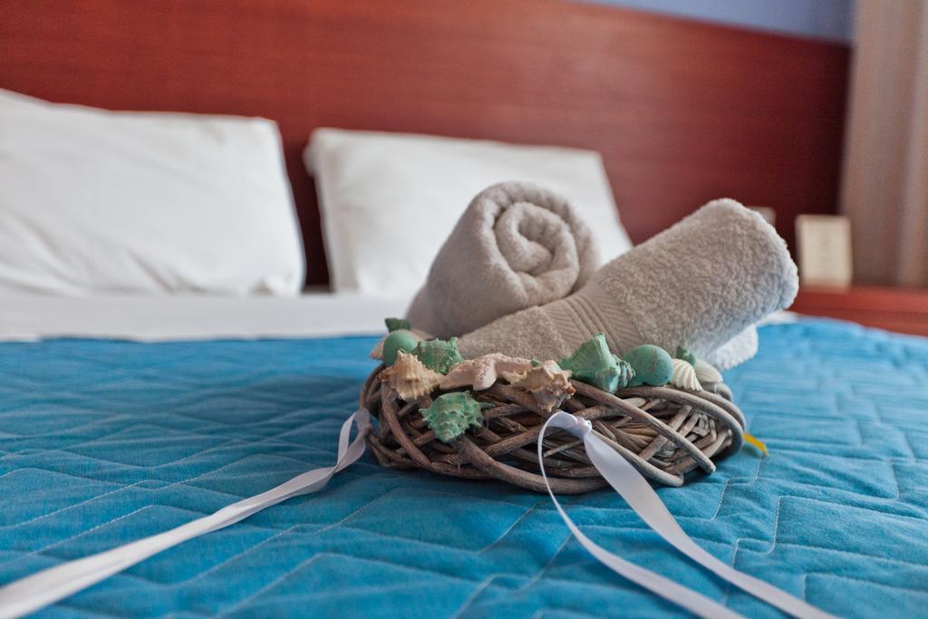 Hotel Possidon Aegina Room photo
